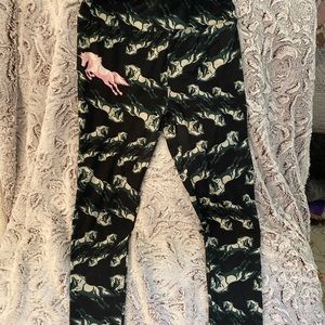 LuLaRo horse with unicorn leggings OS